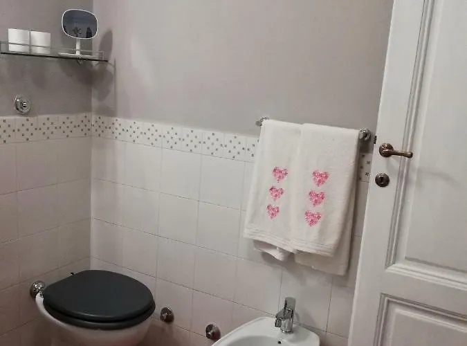 Il Ghiro בית הארחה 4*