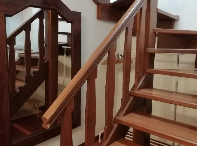 Il Ghiro בית הארחה