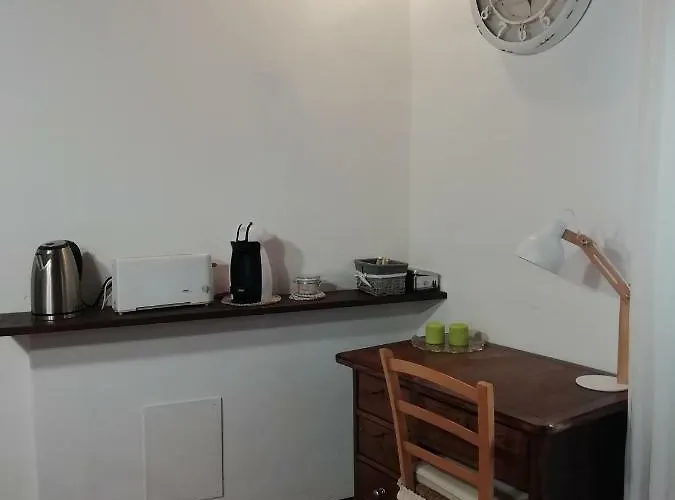 Il Ghiro Πανσιόν